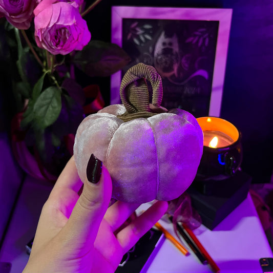 VELVET PUMPKIN DECOR